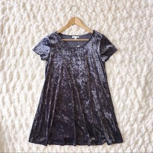 (NWT) Socialite Velvet Flowy Dress